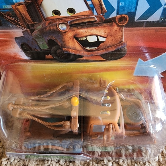 DISNEY Pixar Cars Mater #20 - Picture 3 of 6